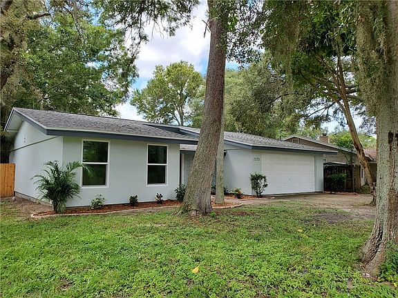 2nd image of 2273 Lake Dr