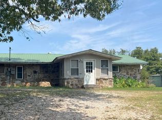 763 Spring Creek Rd, Big Flat, AR 72617