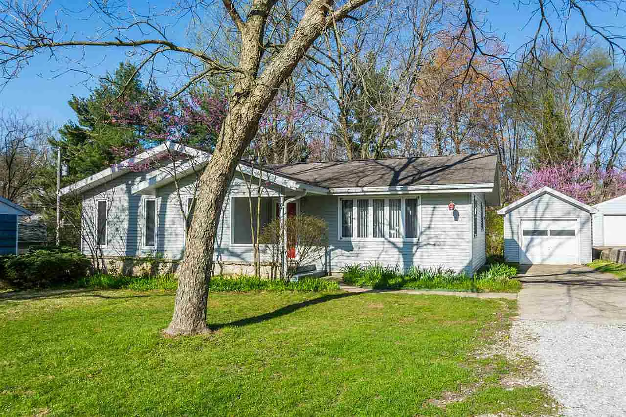 127 N Overhill Dr photo 1