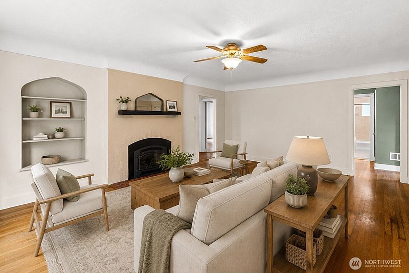 3rd image of 3321 Wishkah Road