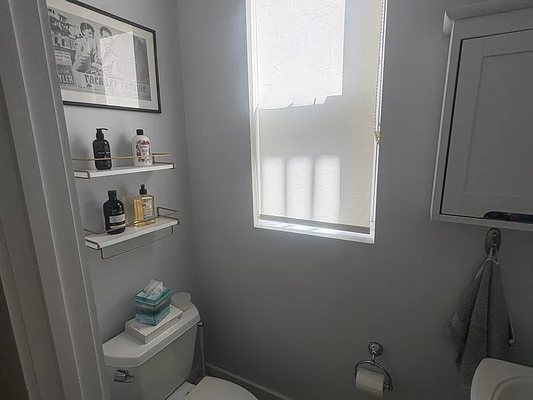 1200 Monroe St NW #B — Photo 7