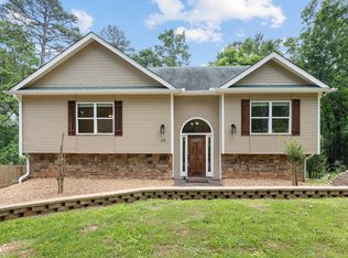 178 Little Ln, Lula, GA 30554