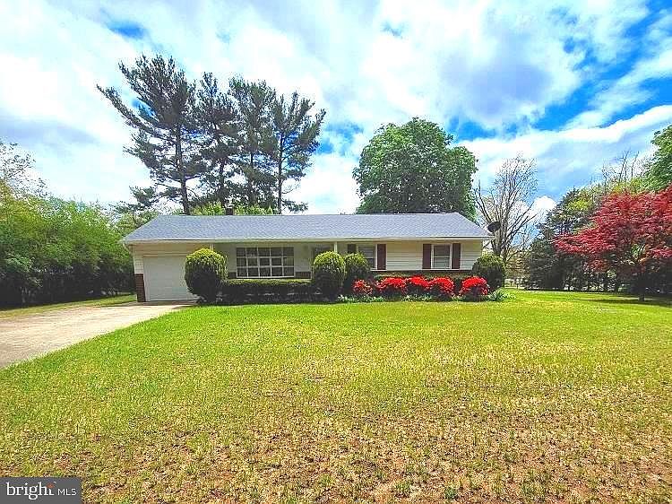 1st image of 1347 W Wheat Rd