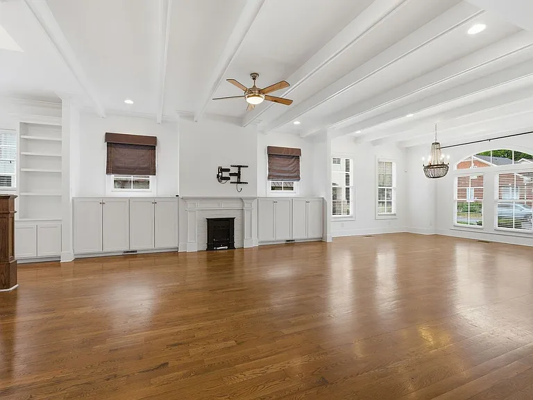 404 Woodmont Hall Pl — Photo 15