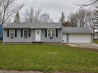 3704 Ottawa Ave, Kalamazoo, MI, 49006