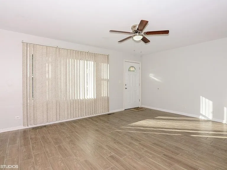 1203 Grant St — Photo 4