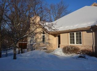 3035 River Birch Dr E, Brookfield, WI 53045