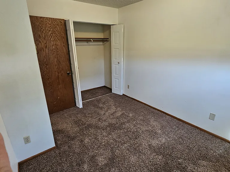 530 5th St E #104 — Photo 11