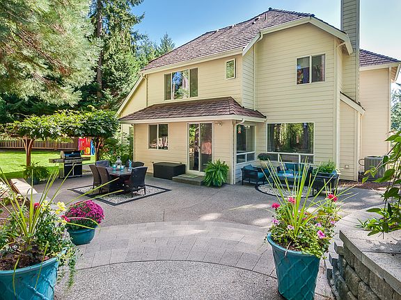 5th image of 2823 21st Avenue Ct NW