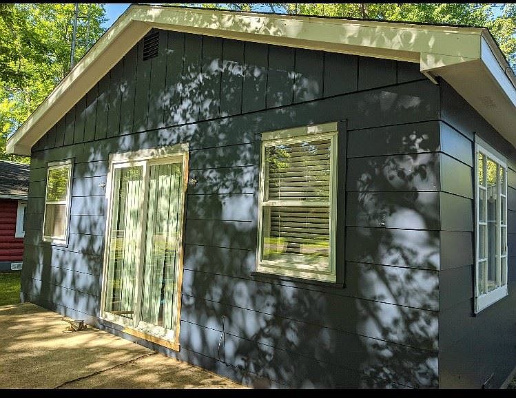 1st image of 313 Burrill Dr