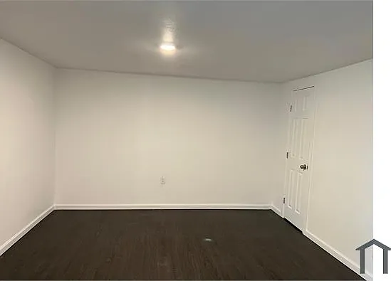 7820 Corina Dr — Photo 6