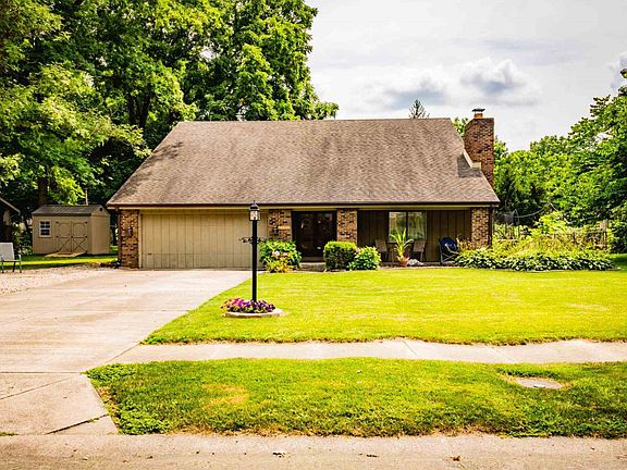 4th image of 2703 W Woodbridge Dr