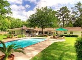 11935 Kimberley Ln, Houston, TX 77024