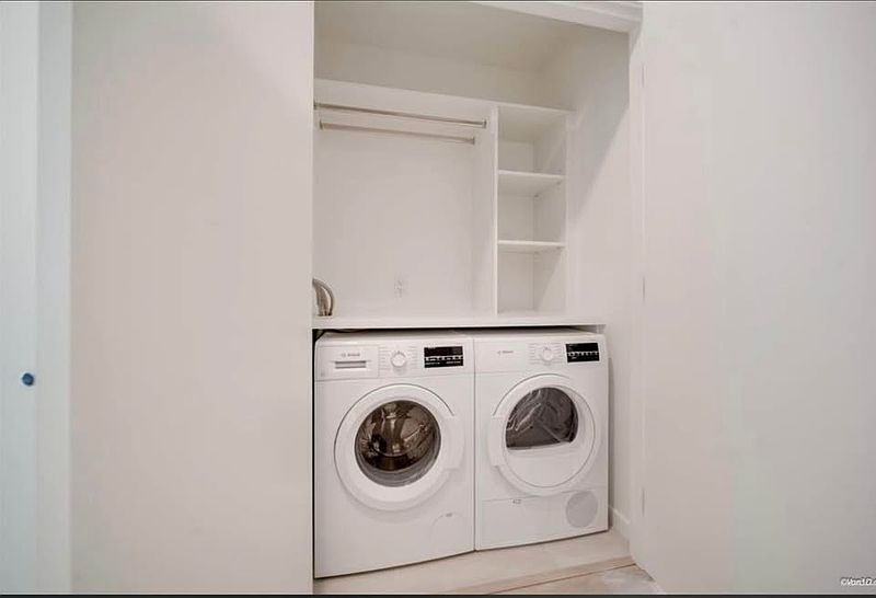 Richmond Apartment for rent - 2 Bedrooms — photo 8