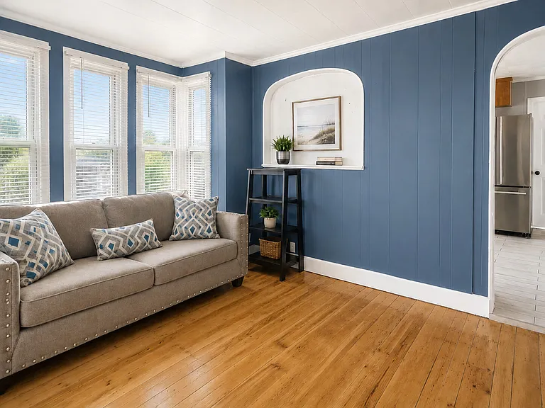1527 Purchase St #1 — Photo 12