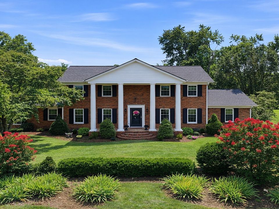 1st image of 1004 Longview Dr
