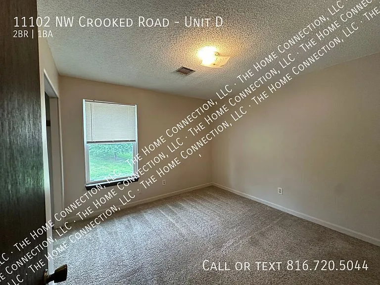 11102 NW Crooked Rd #D — Photo 17