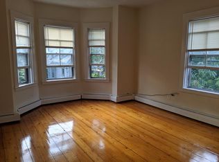 6 Clinton St APT 3, Cambridge, MA 02139