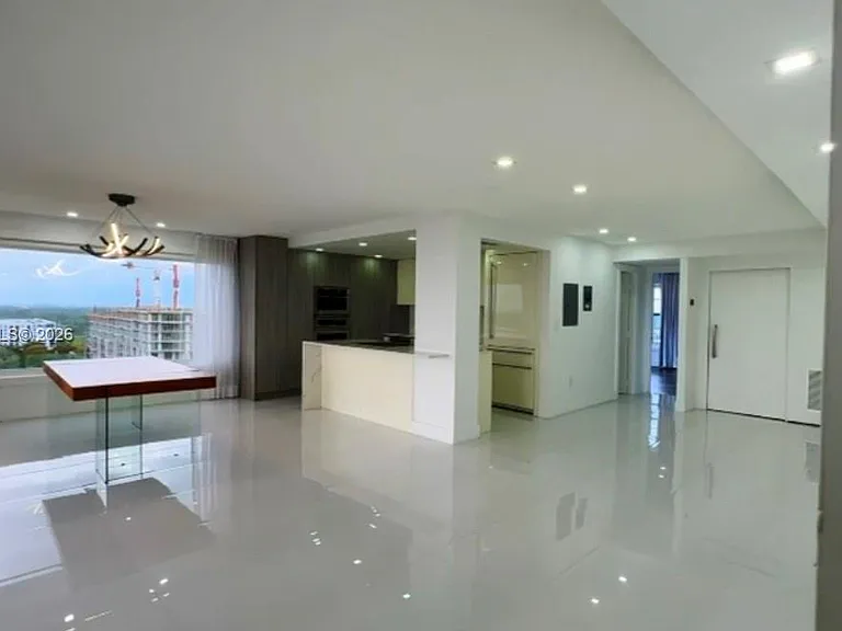 11111 Biscayne Blvd #1815 — Photo 7