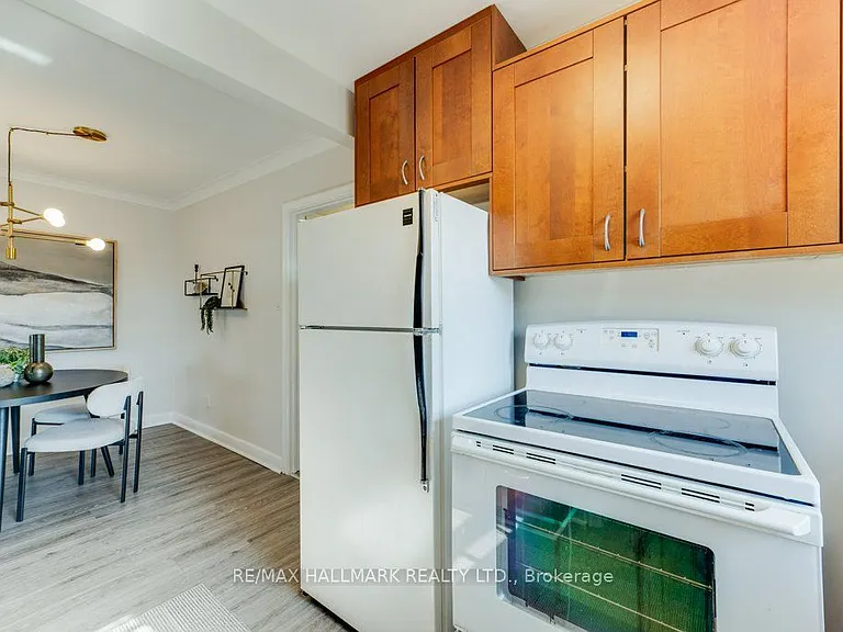 225 Woodville Ave #UPPER — Photo 16