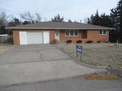 202 S 12th St, Herington, KS, 67449