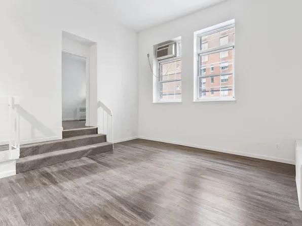 88 Fulton Street image 4 of 9