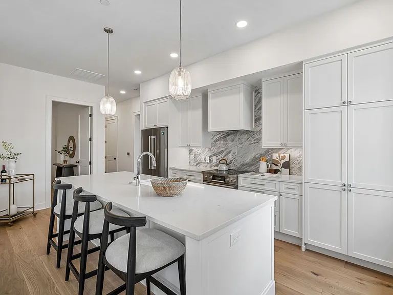 540 Helmsman St #1222 — Photo 14