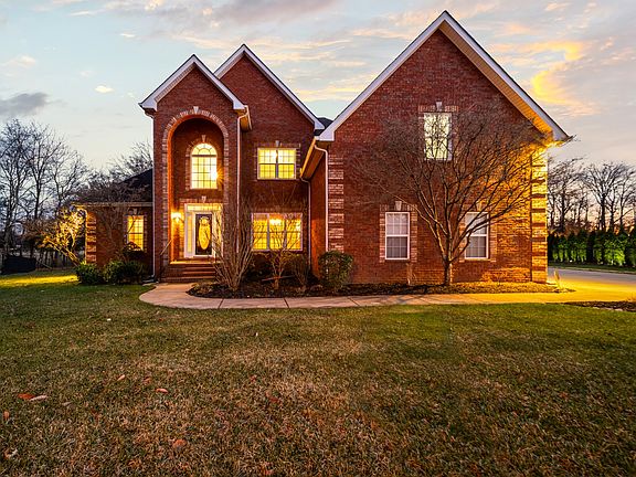 2nd image of 2310 Higgins Ln
