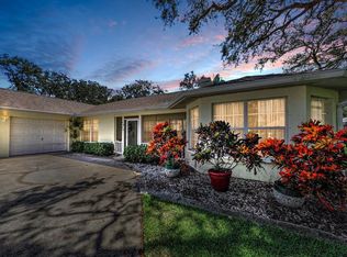 1611 Gulf Beach Blvd, Tarpon Springs, FL 34689