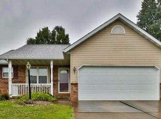 42 Jennifer Dr, Glen Carbon, IL 62034