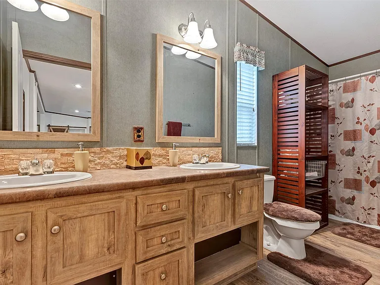 271 Shoreline Dr — Photo 17