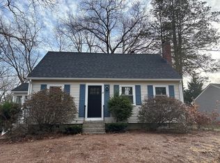 37 Berlin St, Rockland, MA 02370