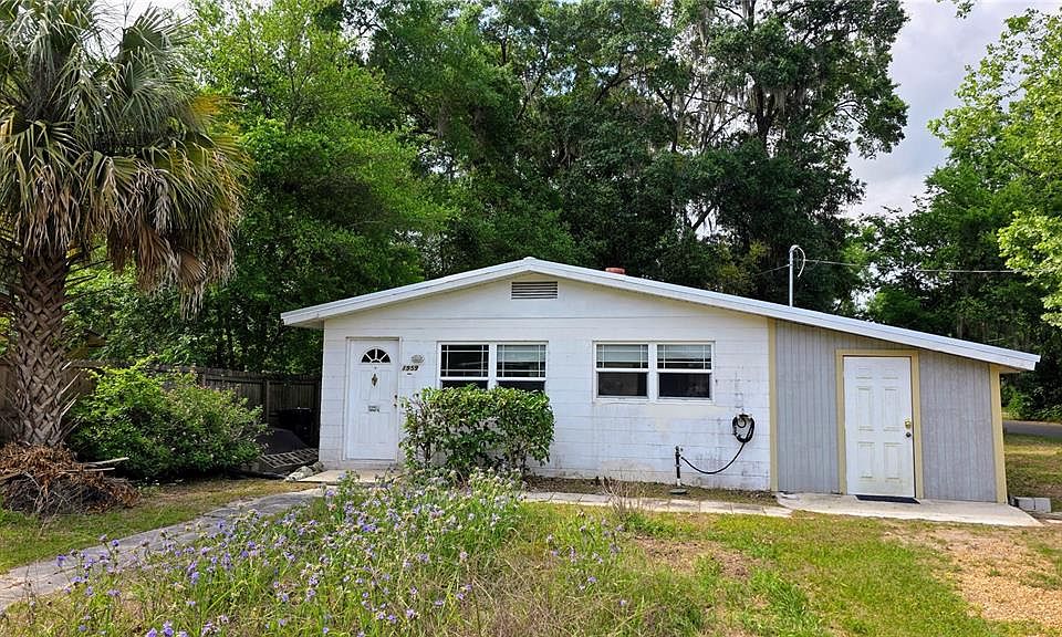 1st image of 1959 NW 35TH AVENUE