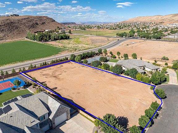 4th image of 387 E Chateau Meadows Cir #3