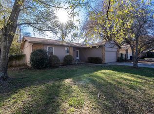 2102 W Tulsa St, Siloam Springs, AR 72761