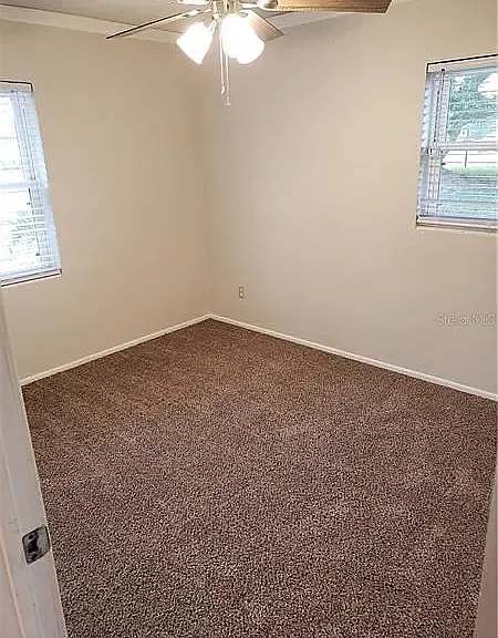 1841 Linden Rd — Photo 16