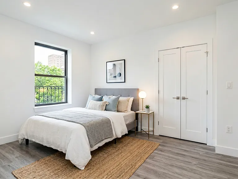 1473 Amsterdam Ave #4D — Photo 9