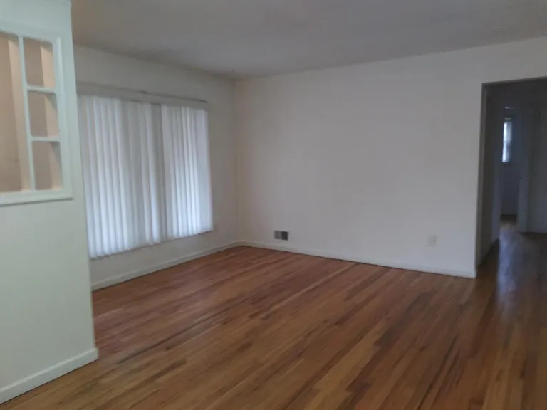 30626 Minton St — Photo 10
