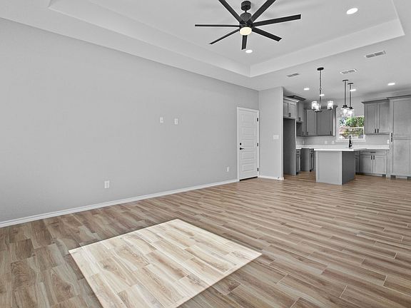 5th image of 1403 W Drift St