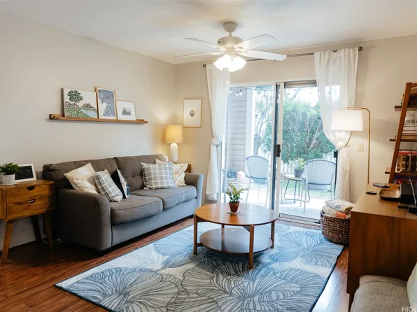 94-545 Lumiaina St APT S106, Waipahu, HI 96797