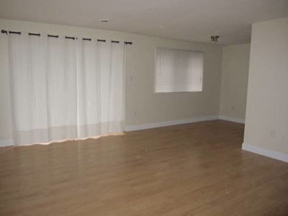 Same view curtains closed
