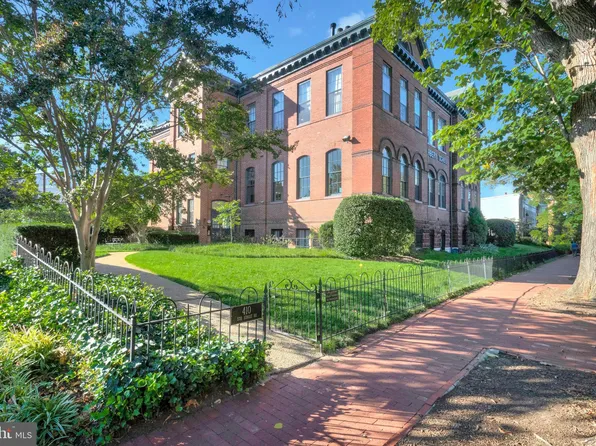 410 5th St NE APT 14, Washington, DC 20002