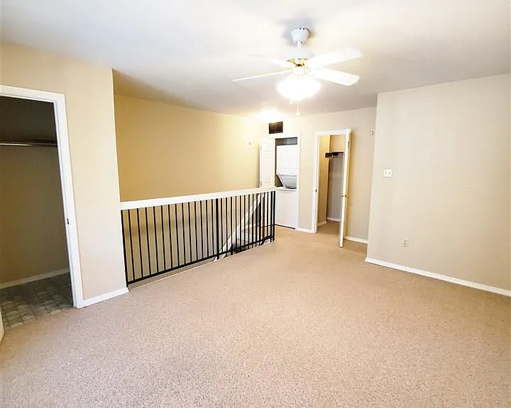 454 W Parker Blvd #B5 — Photo 6