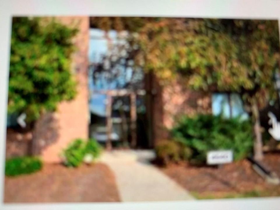 1st image of 4540 Village Ct APT 1