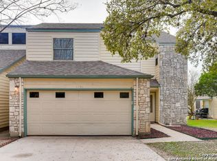 8409 Echo Creek Ln, San Antonio, TX 78240
