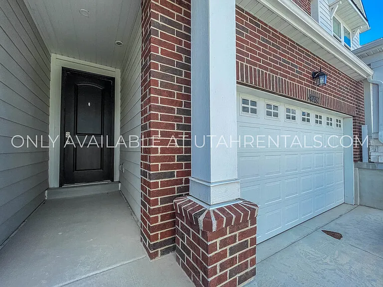 4237 W 2010 N — Photo 25