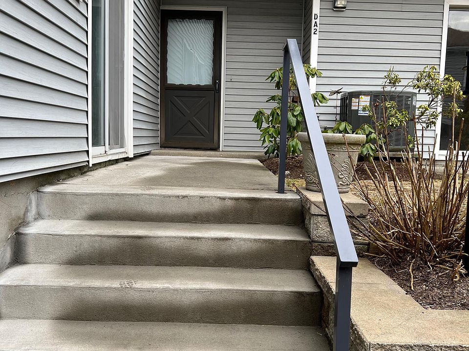 1st image of 208 Harris Rd APT Da2