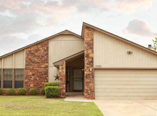14263 E 37th Pl, Tulsa, OK 74134