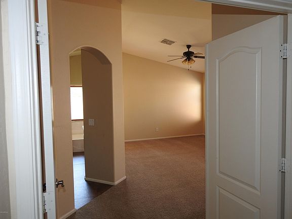 5th image of 16143 W Hilton Ave