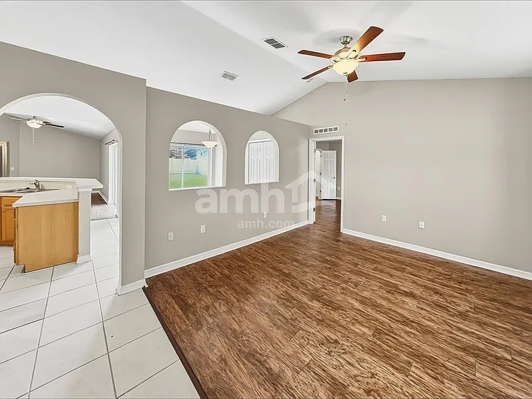 1350 Rolling River Rd — Photo 8